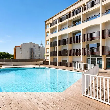 Apartamento Saint Clair N401 St2 *